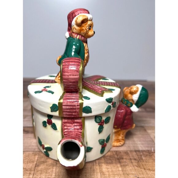 Ceramic Teddy Bear Christmas Teapot With Gift Design - Picture 2 of 6